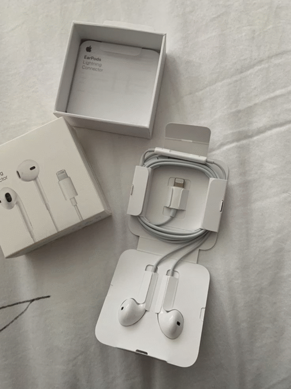 EARPODS ORIGINALES Tipo lightning - Image 2